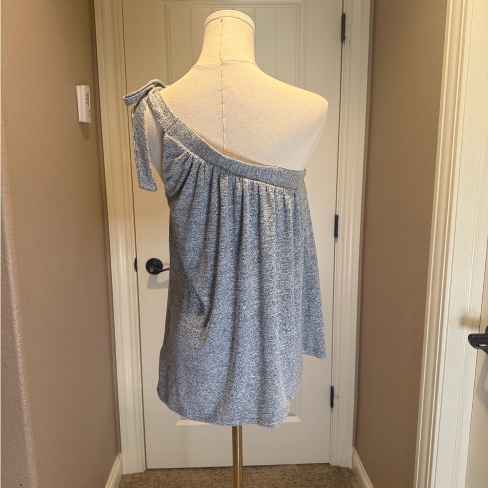 GAP Heather Gray Top - Picture 3 of 4
